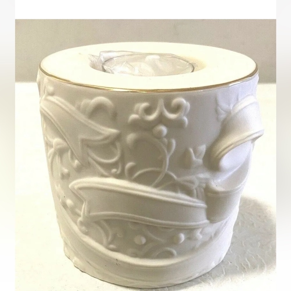 NIB Porcelain LENOX "RADIANT LIGHT" Bow Votive
Holder 3.5" NEW (IVORY)